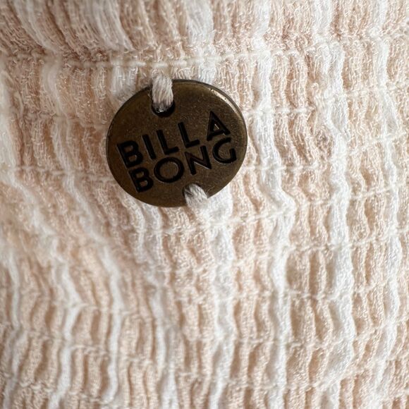 Billabong Women’s Smocked Long Sleeve Romper Beige Stripe Square Neck Size S - Picture 5 of 13